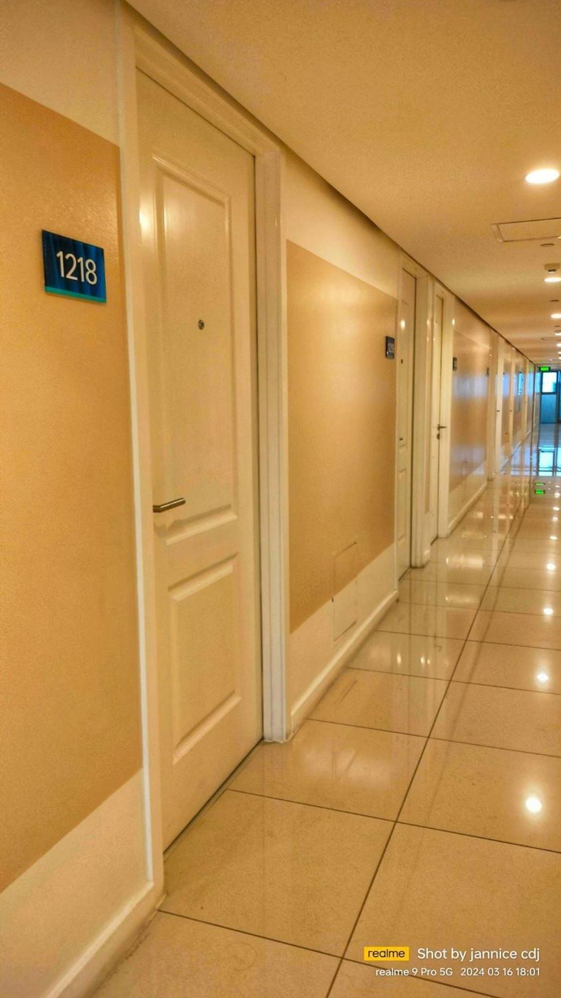 The Aces Crib At Azure North Pampanga Aparthotel Exteriör bild