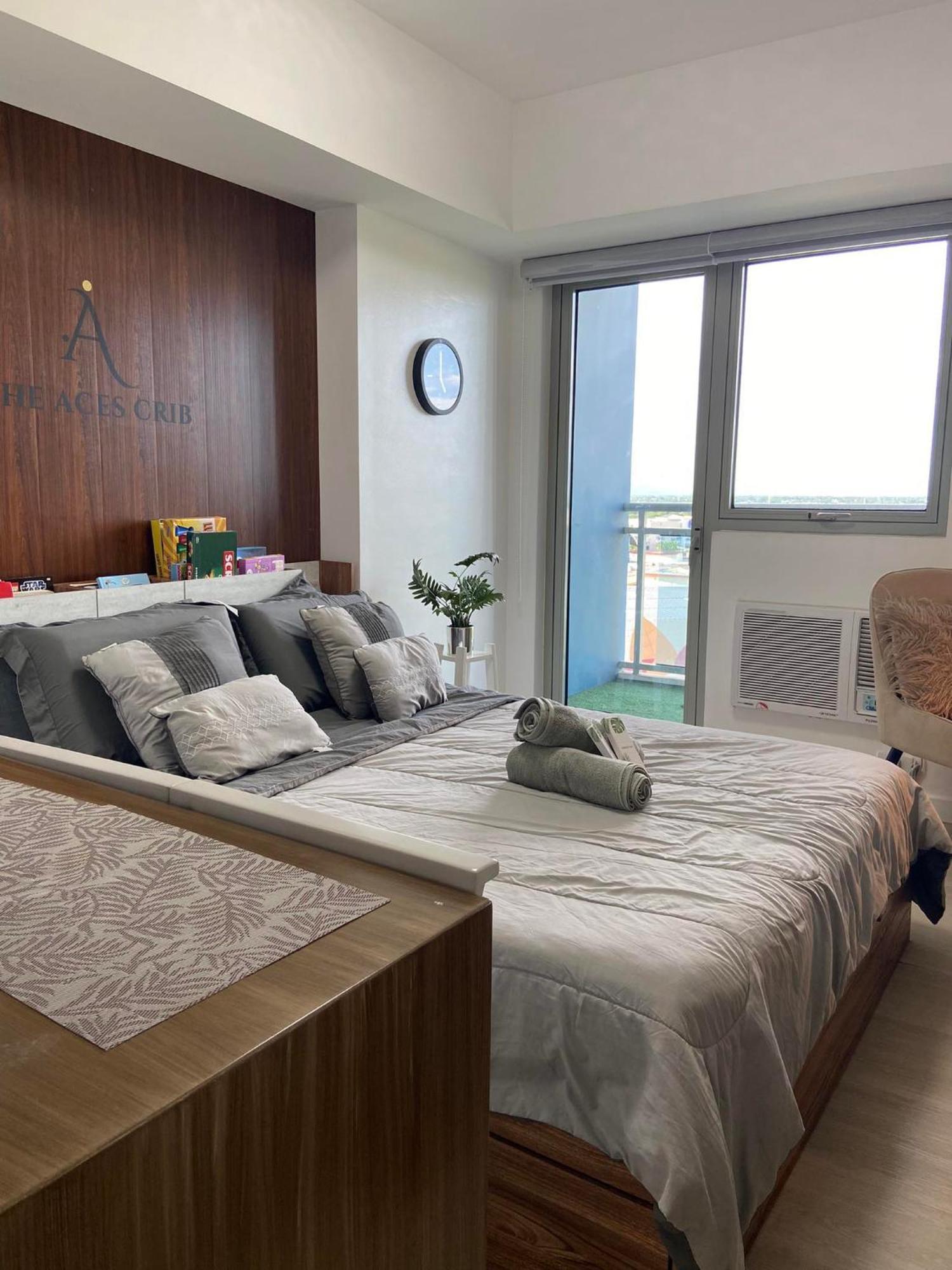 The Aces Crib At Azure North Pampanga Aparthotel Exteriör bild